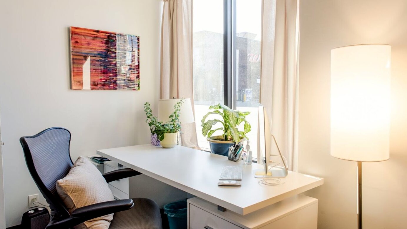 Clarity Clinic Lakeview Broadway