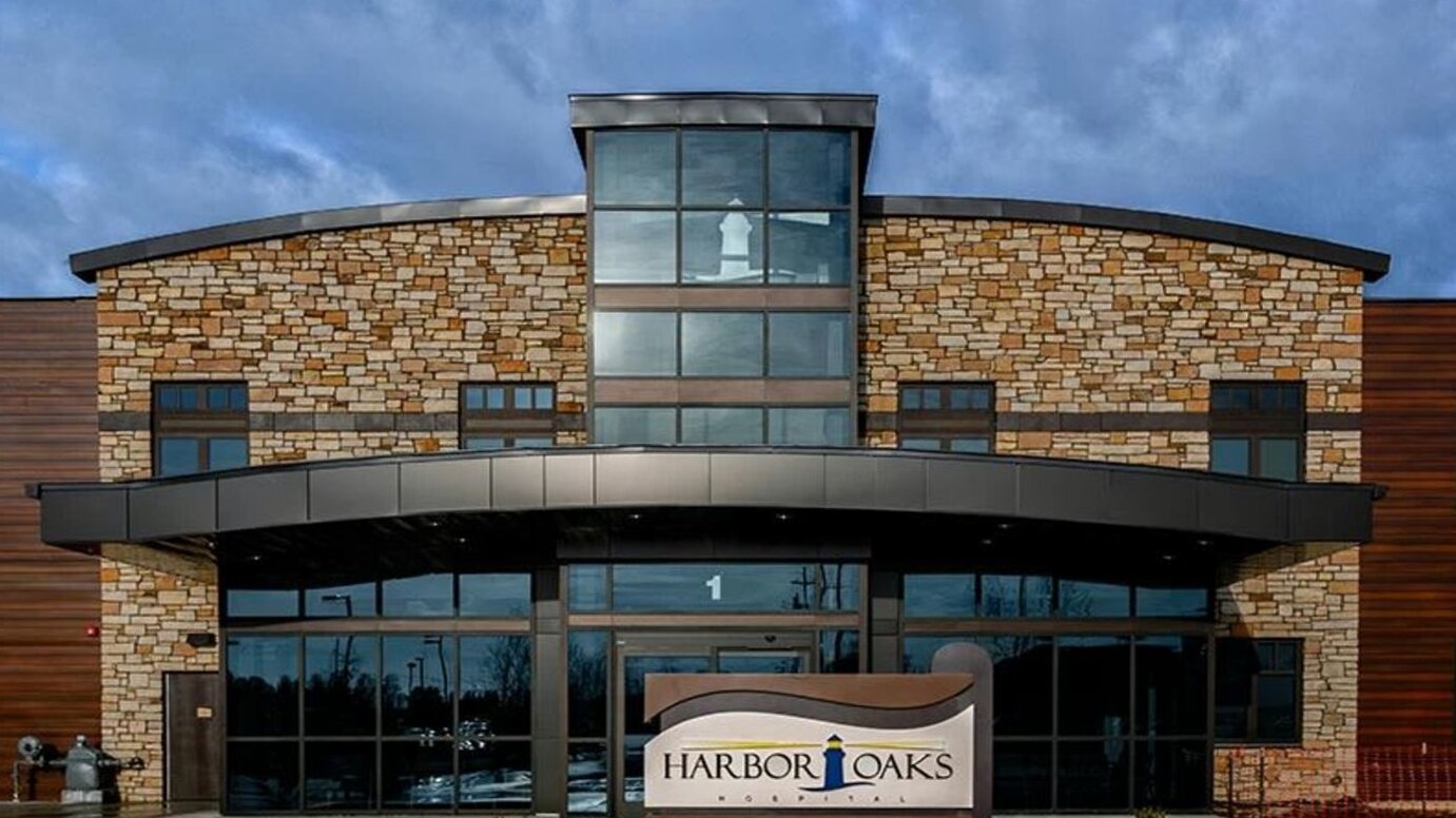 Harbor Oaks