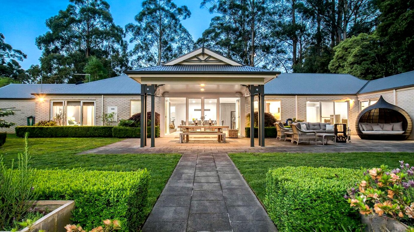 Hills and Ranges Private Retreat