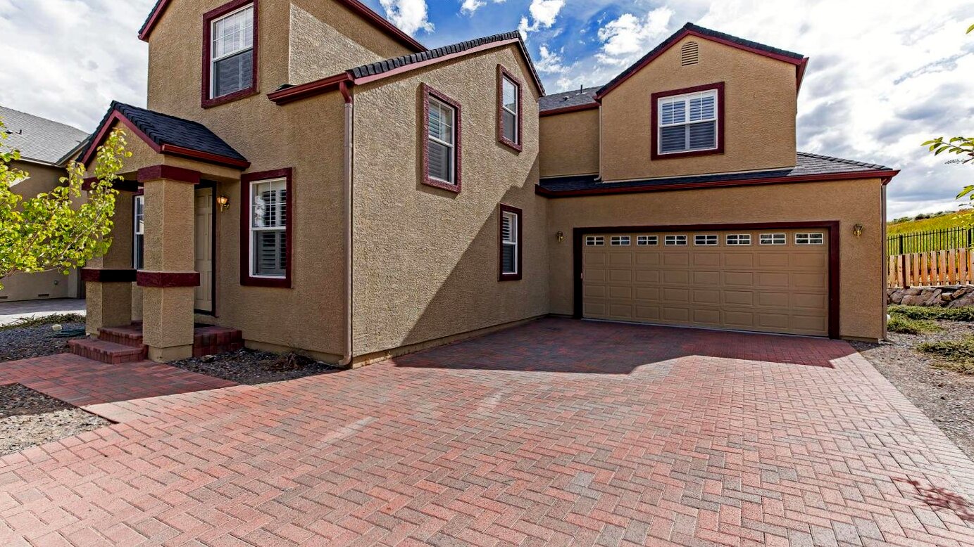 New Lyfe Solutions Sober Living Homes